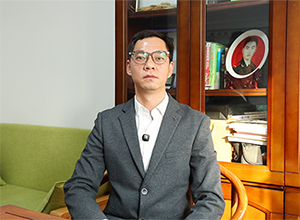 ��������ף�V�����Ͽ͑��R���ɹ���ǰ�����\��